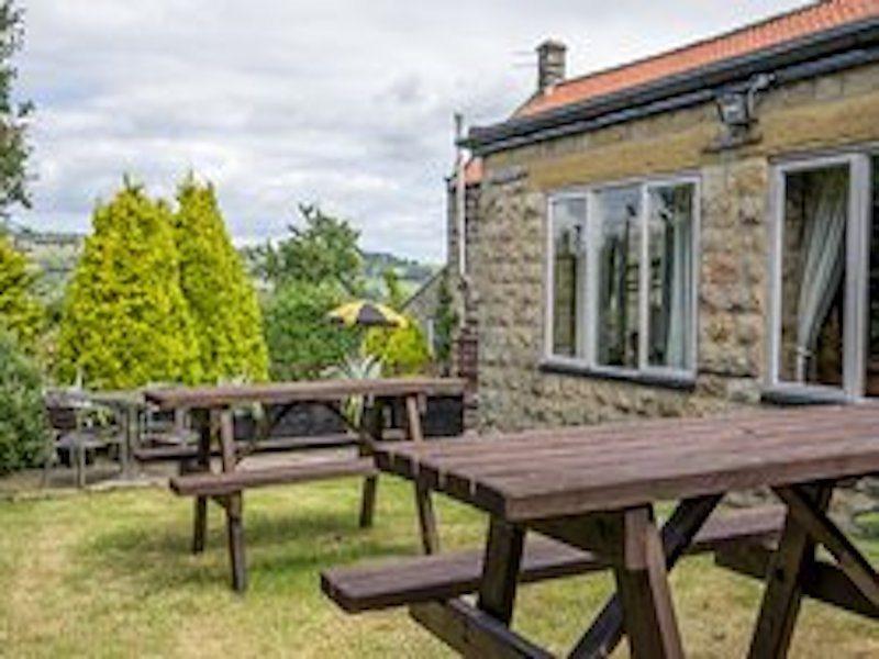 The Plough Sleights Exterior foto